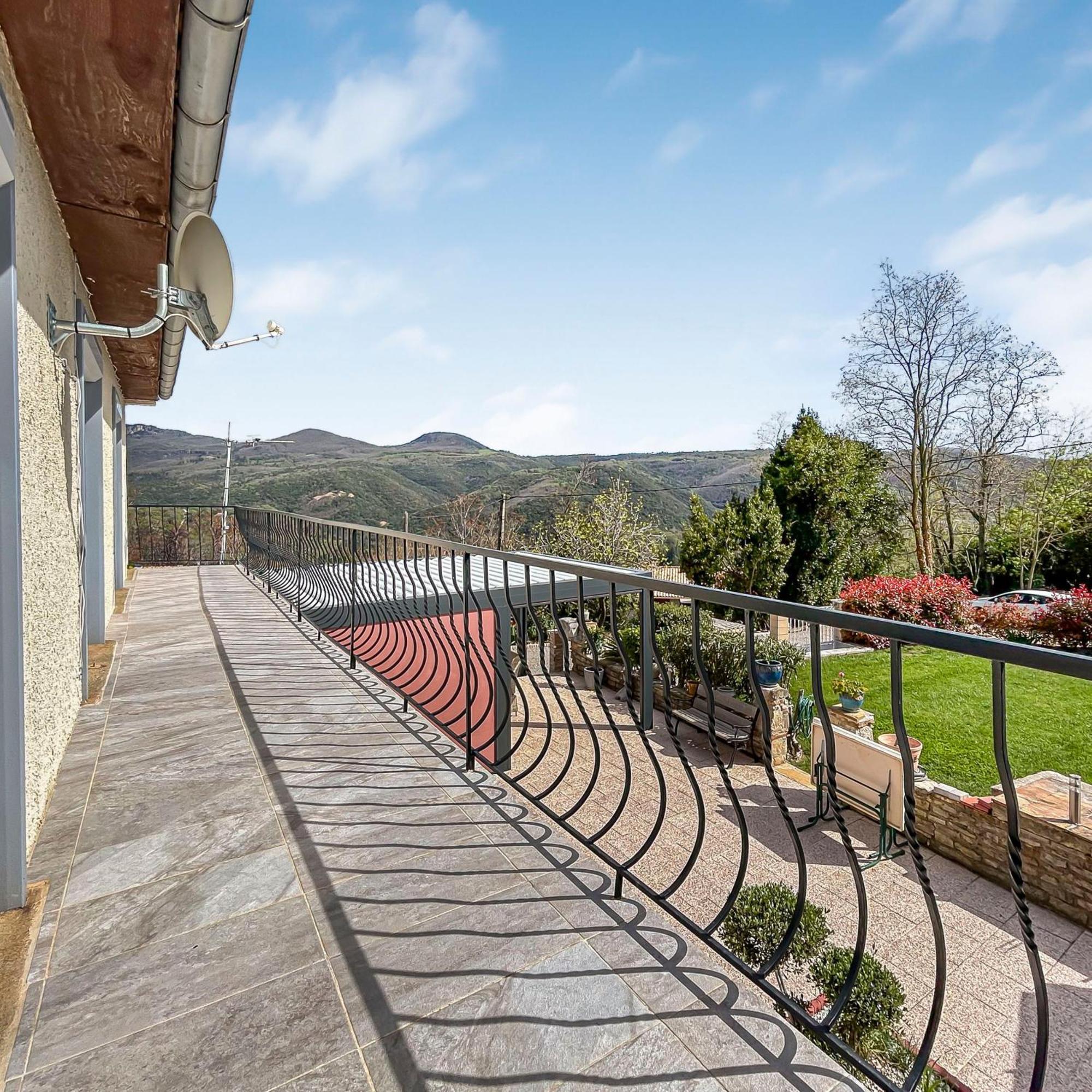 Escapade A Lodeve La Paisible Lägenhet Exteriör bild